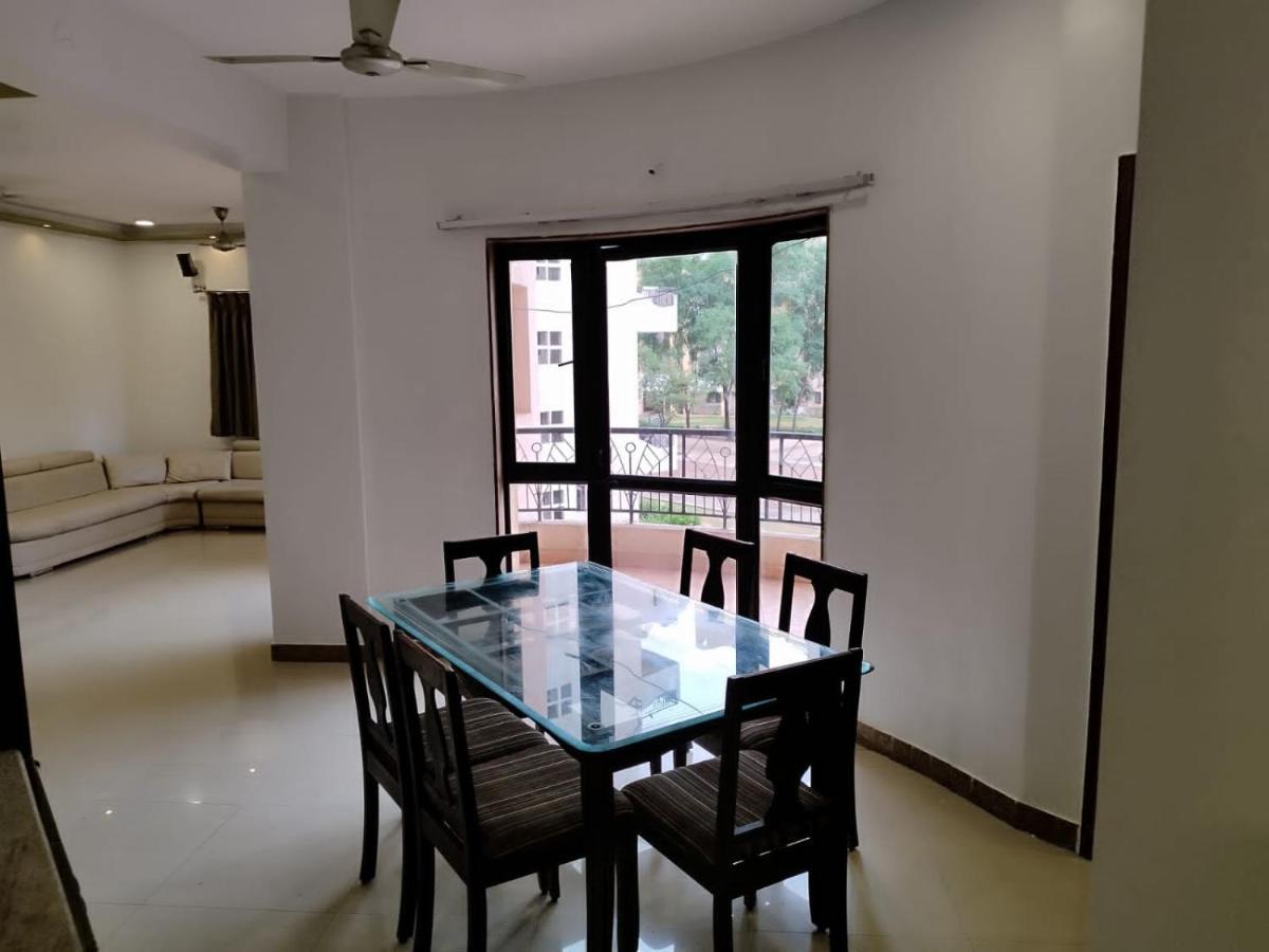 Just Home 2Bhk プネ エクステリア 写真